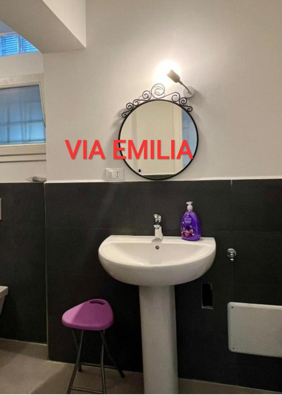 Via Agucchi & Via Emilia Apartments Bologna Eksteriør billede